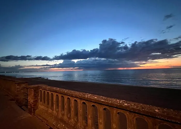 Sur La Plage / Enjoy The Beach * Cabourg